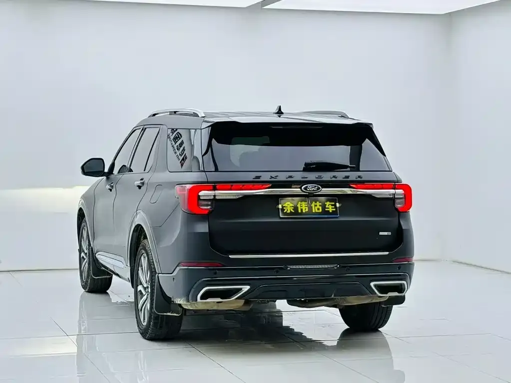 Ford Explorer 2023 из CN, фото 5