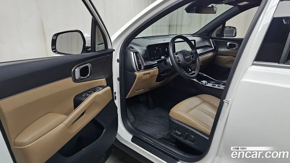 Kia Sorento — фото 10