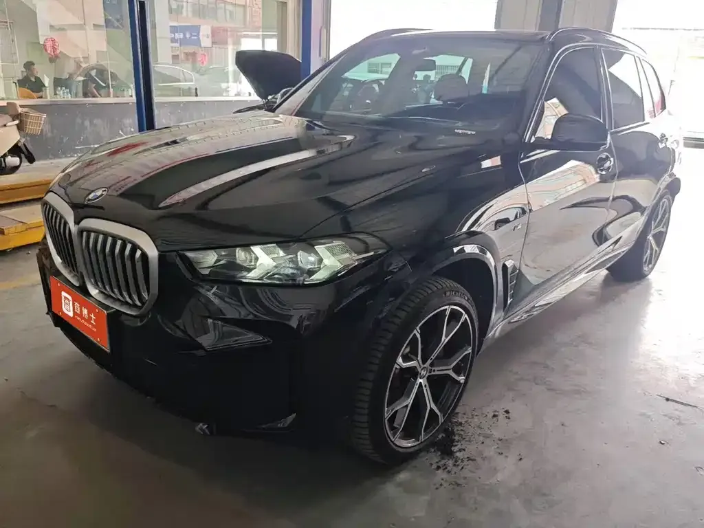 BMW X5 — фото 1