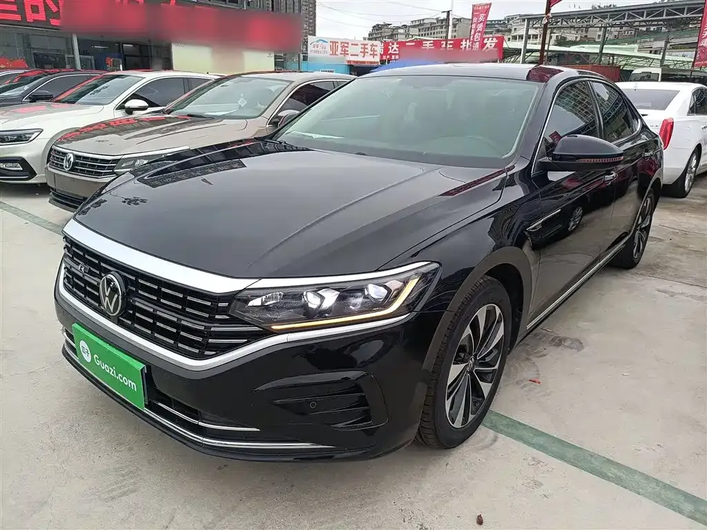 Volkswagen Passat — фото 2