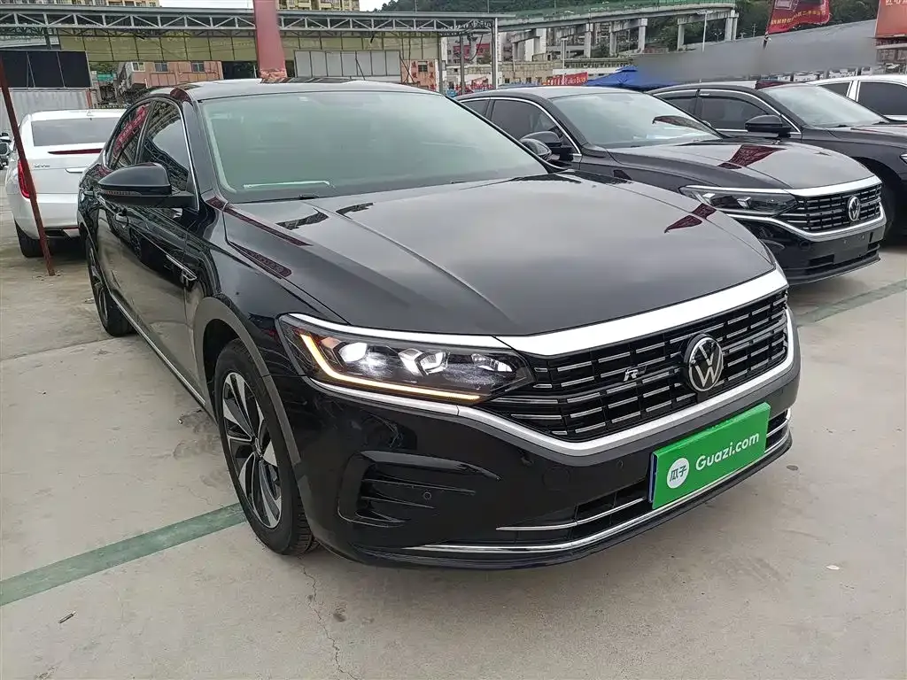 Volkswagen Passat — фото 4