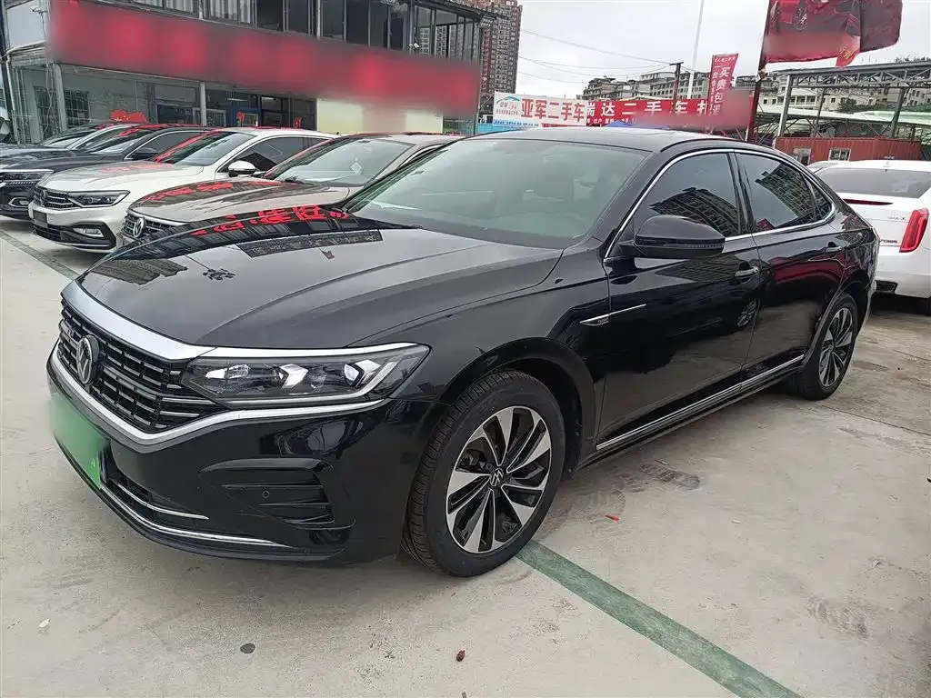 Volkswagen Passat — фото 5