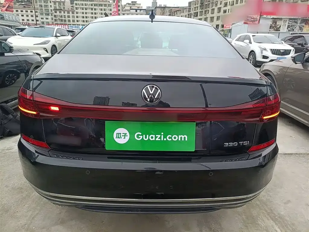 Volkswagen Passat — фото 6