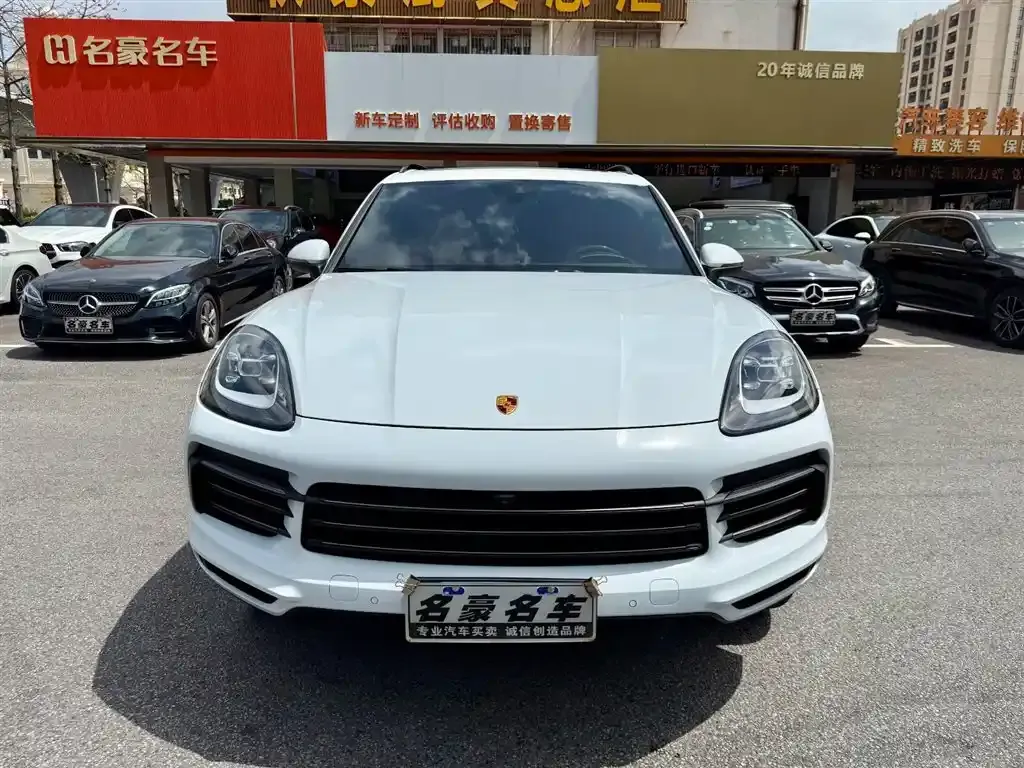 Porsche Cayenne 2023 из CN, фото 2