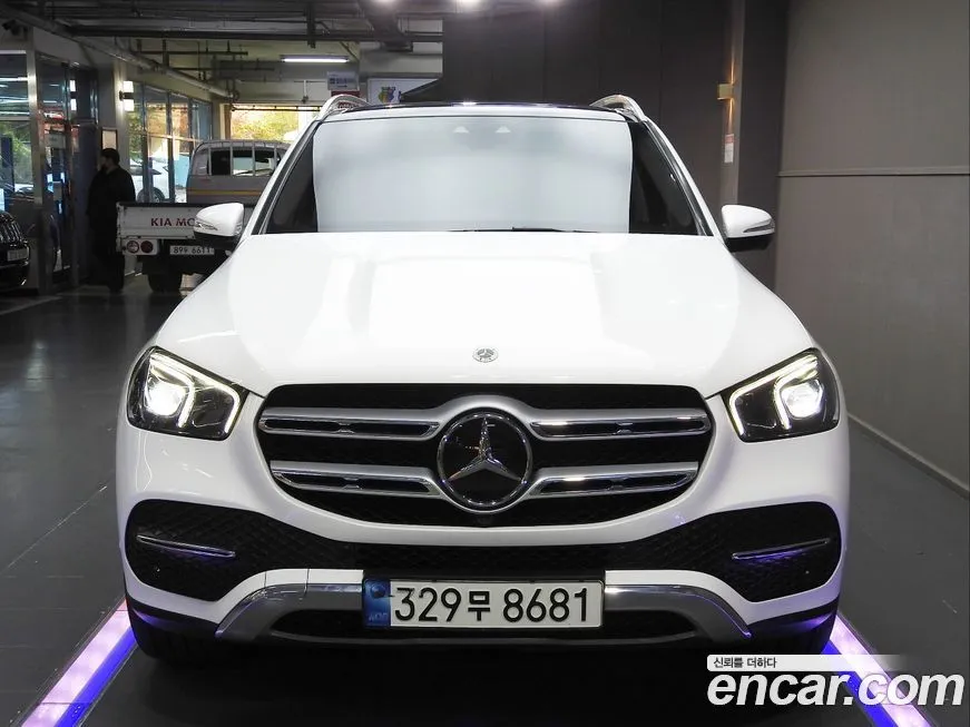 Mercedes-Benz GLE-Class — фото 1