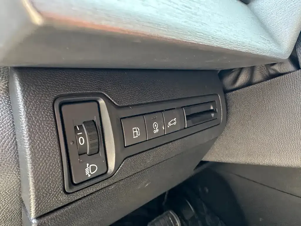 Peugeot 408 2024 из CN, фото 6