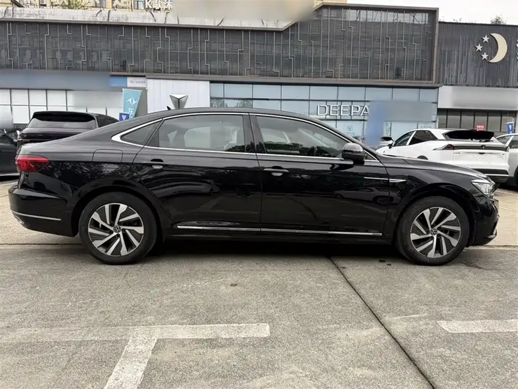 Volkswagen Passat New Energy 2021 из CN, фото 7