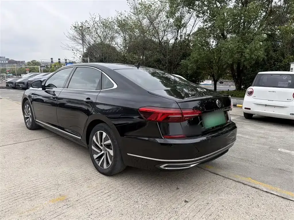 Volkswagen Passat New Energy 2021 из CN, фото 9