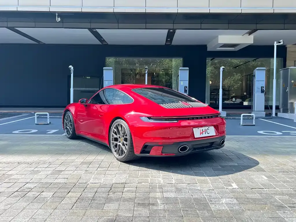 Porsche 911 2022 из CN, фото 3