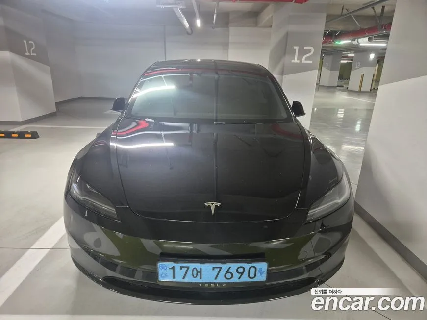Tesla Model 3 2024 из KR, фото 1