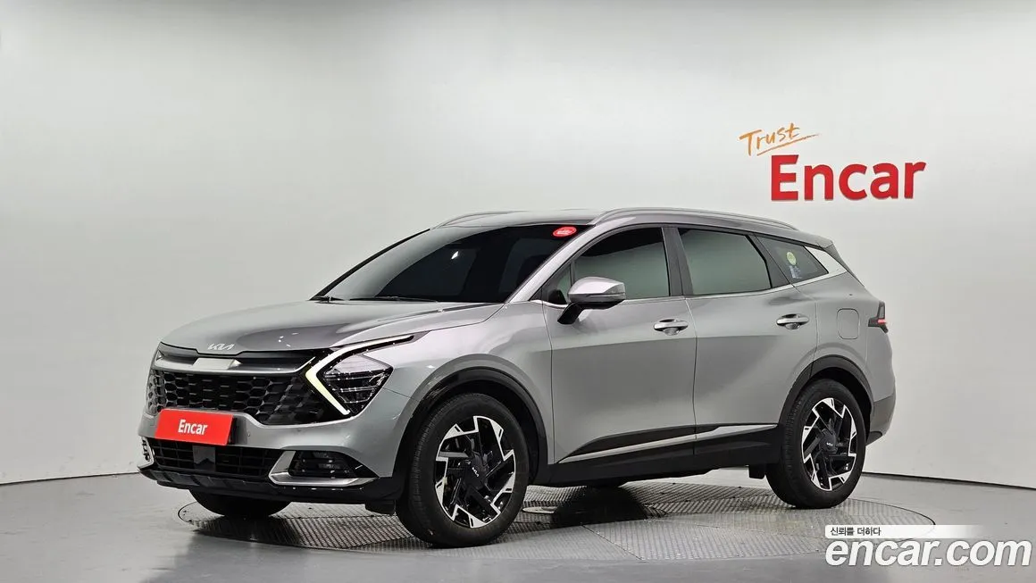 Kia Sportage — фото 1