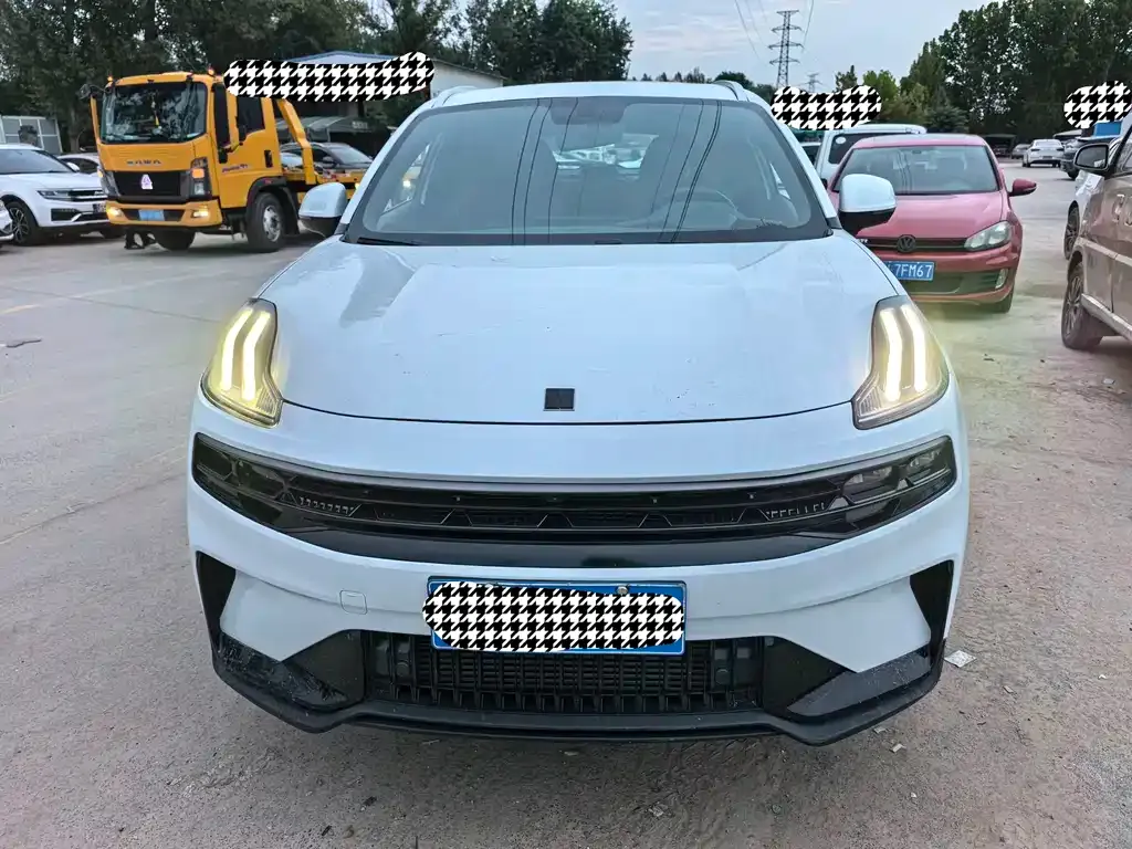 Lynk & Co 06 2023 из CN, фото 2