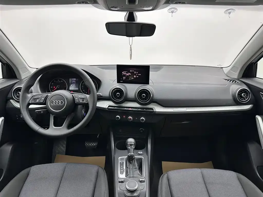 Audi Q2L 2021 из CN, фото 10