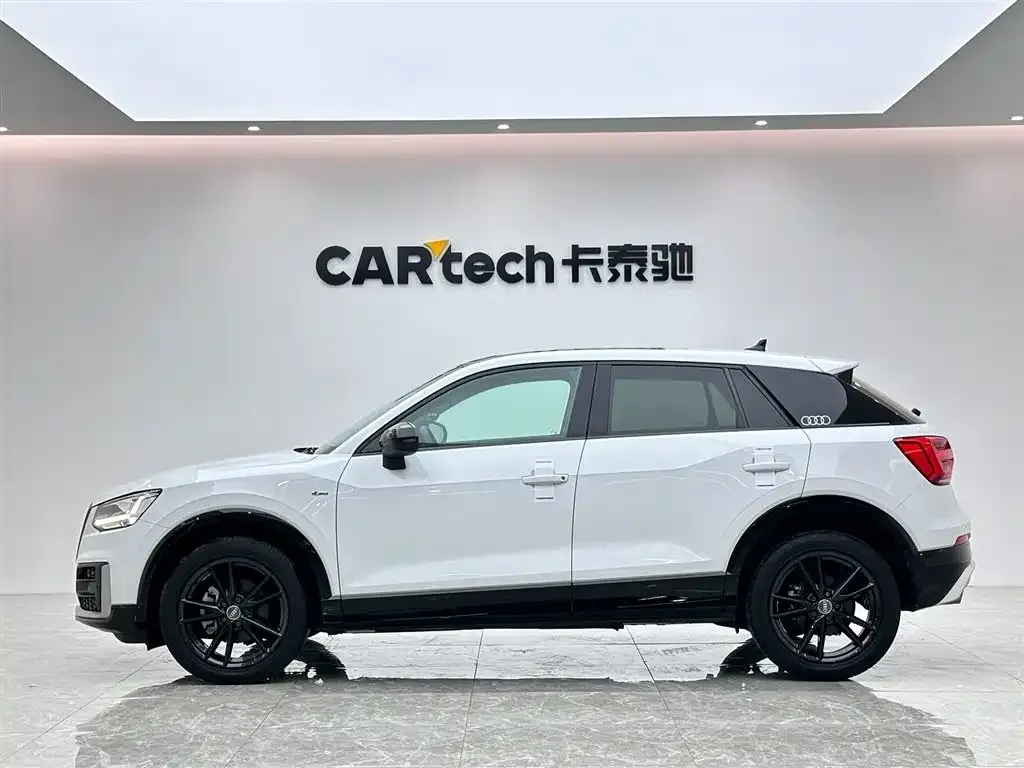 Audi Q2L 2021 из CN, фото 2
