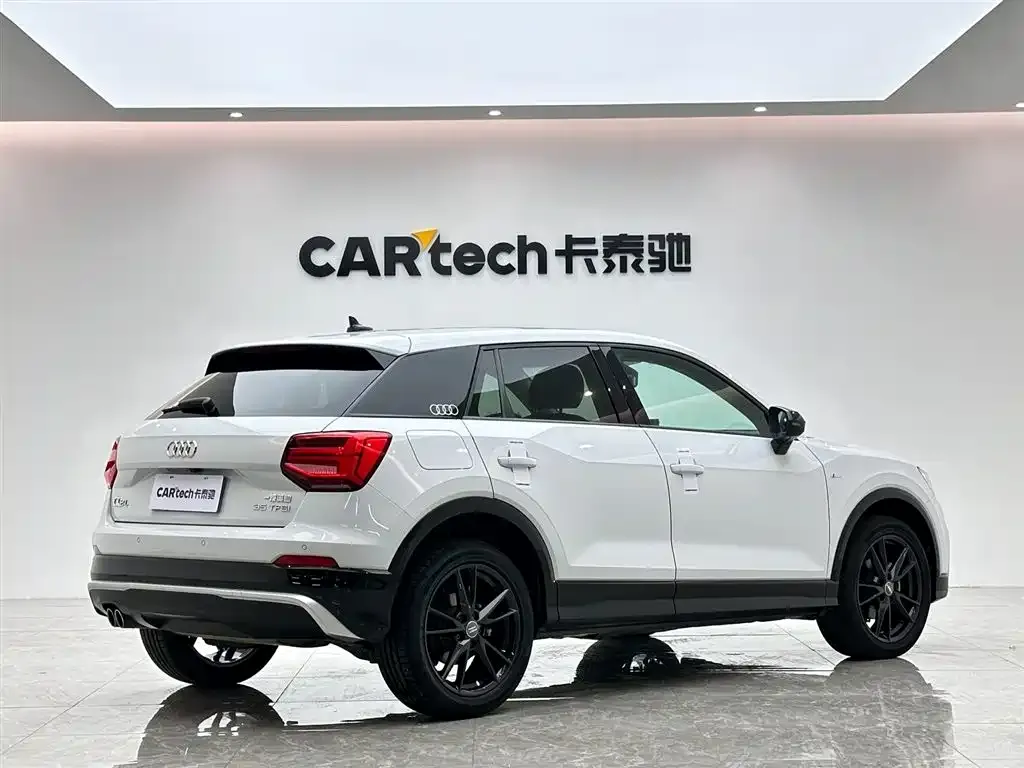 Audi Q2L 2021 из CN, фото 5