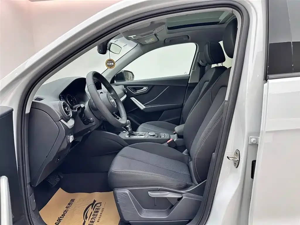 Audi Q2L 2021 из CN, фото 8