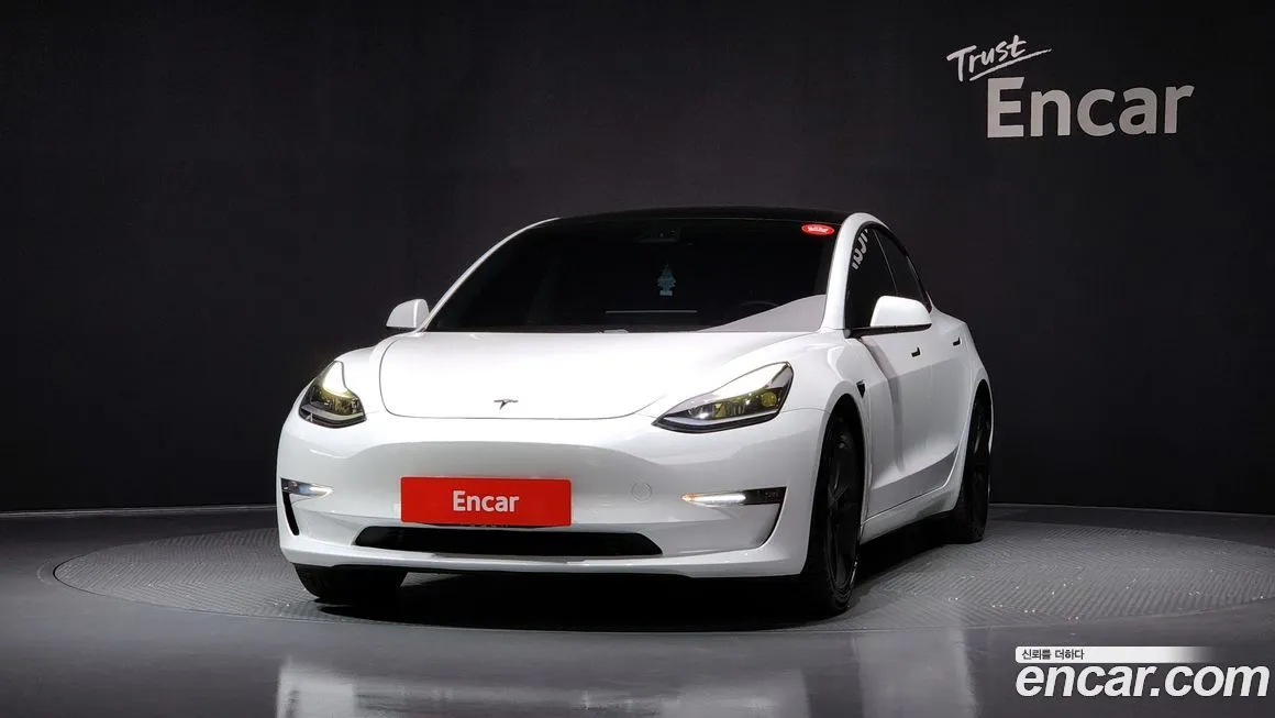 Tesla Model 3 2021 из KR, фото 3