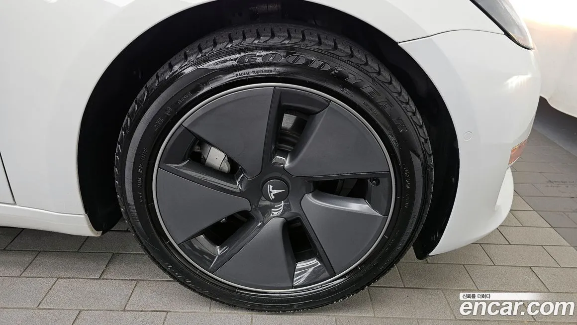 Tesla Model 3 2021 из KR, фото 5