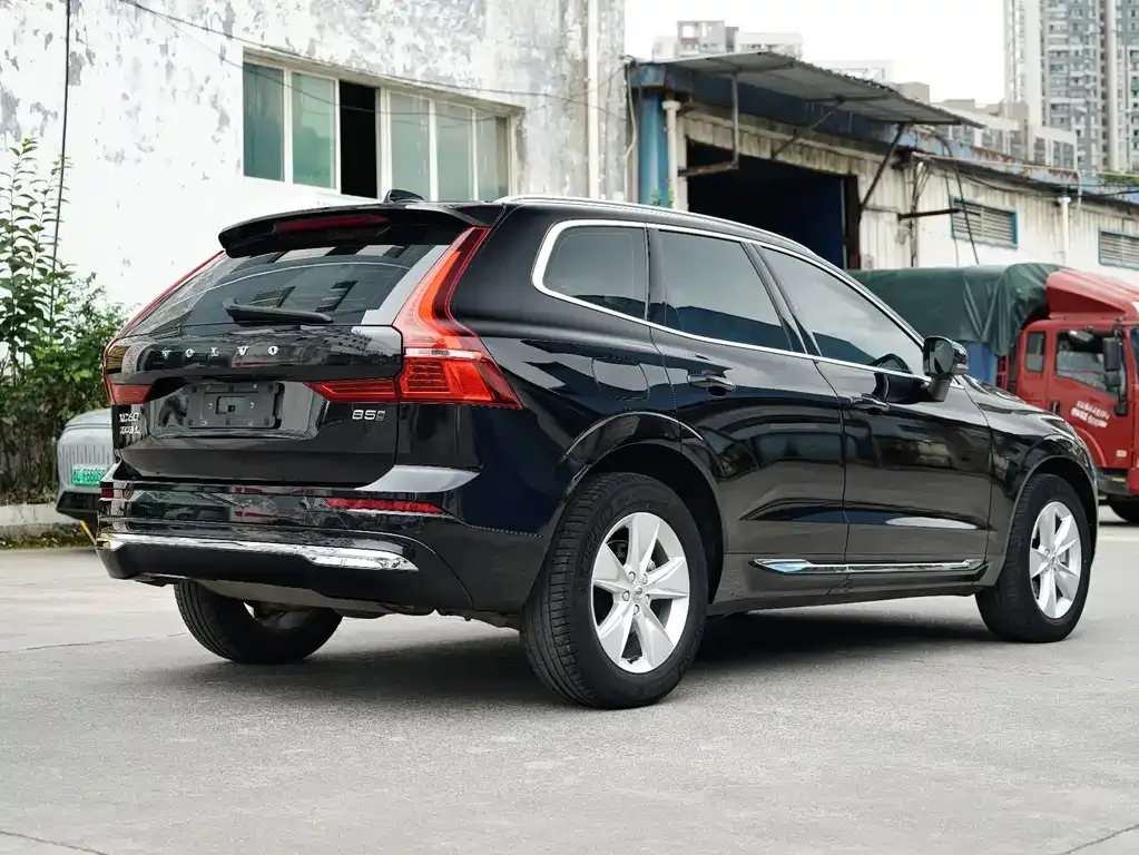 Volvo XC60 2021 из CN, фото 7