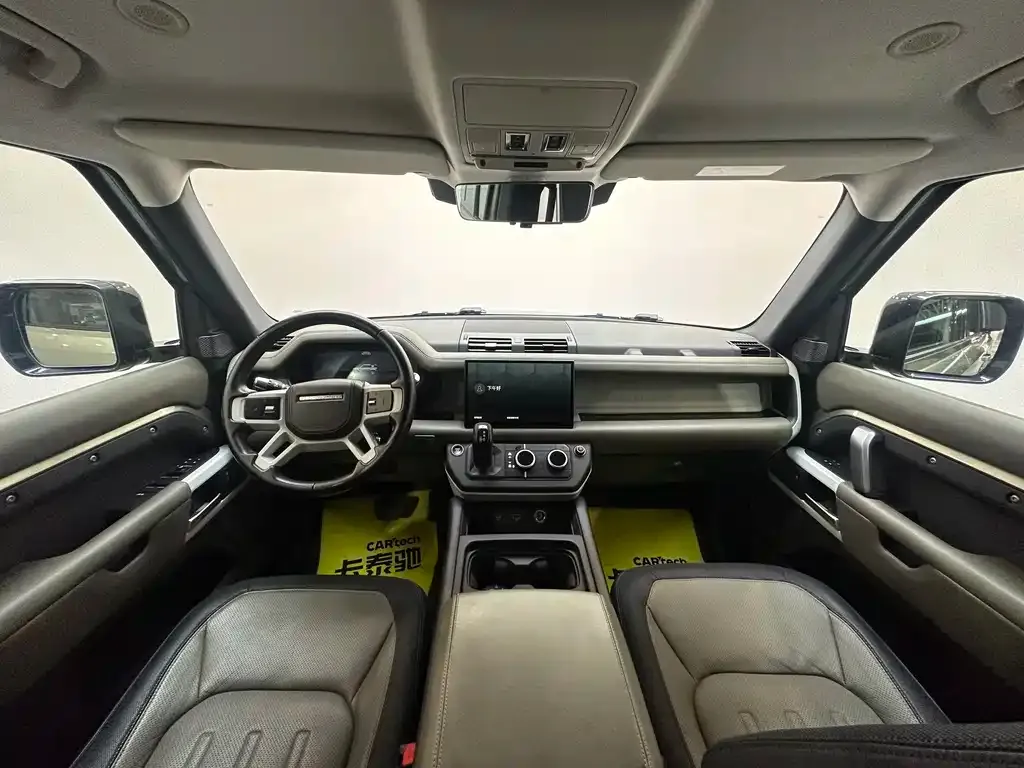 Land Rover Defender — фото 10