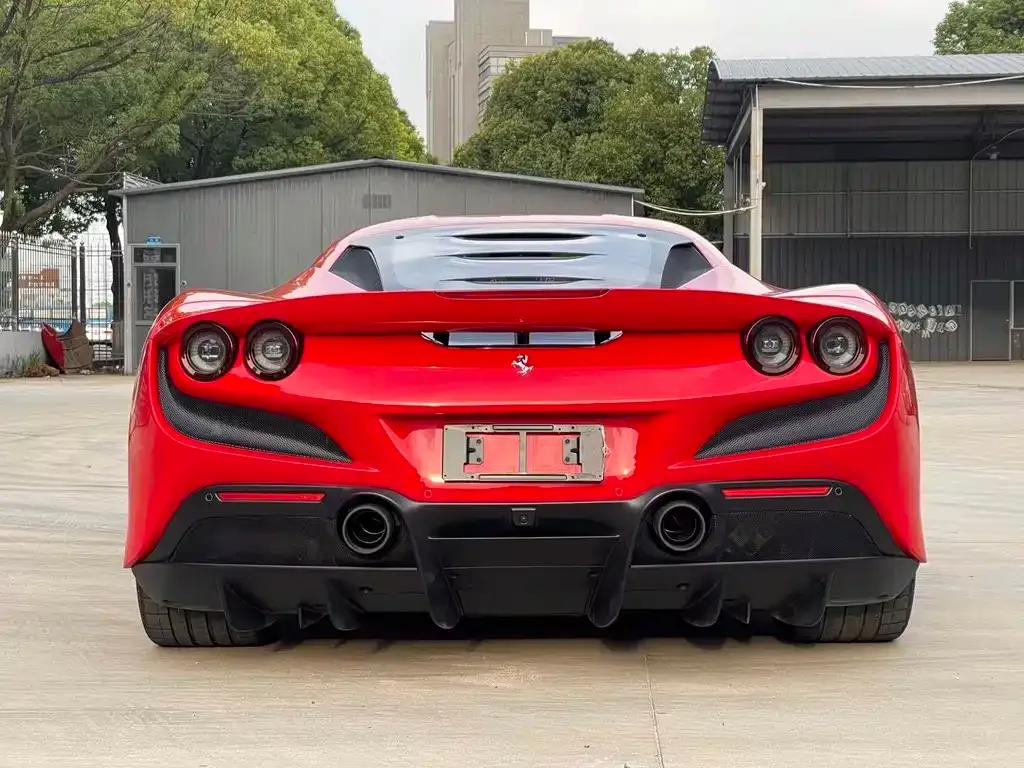 Ferrari F8 — фото 5