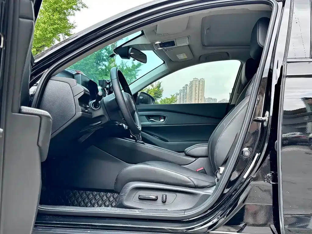 Honda Accord 2023 из CN, фото 4