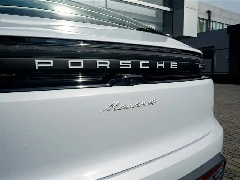 Porsche Macan EV 2024 из CN, фото 8