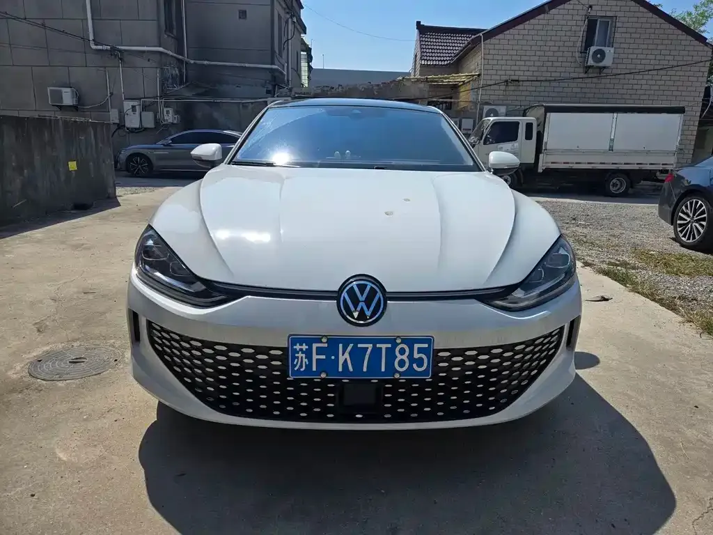 Volkswagen Lamando 2024 из CN, фото 2