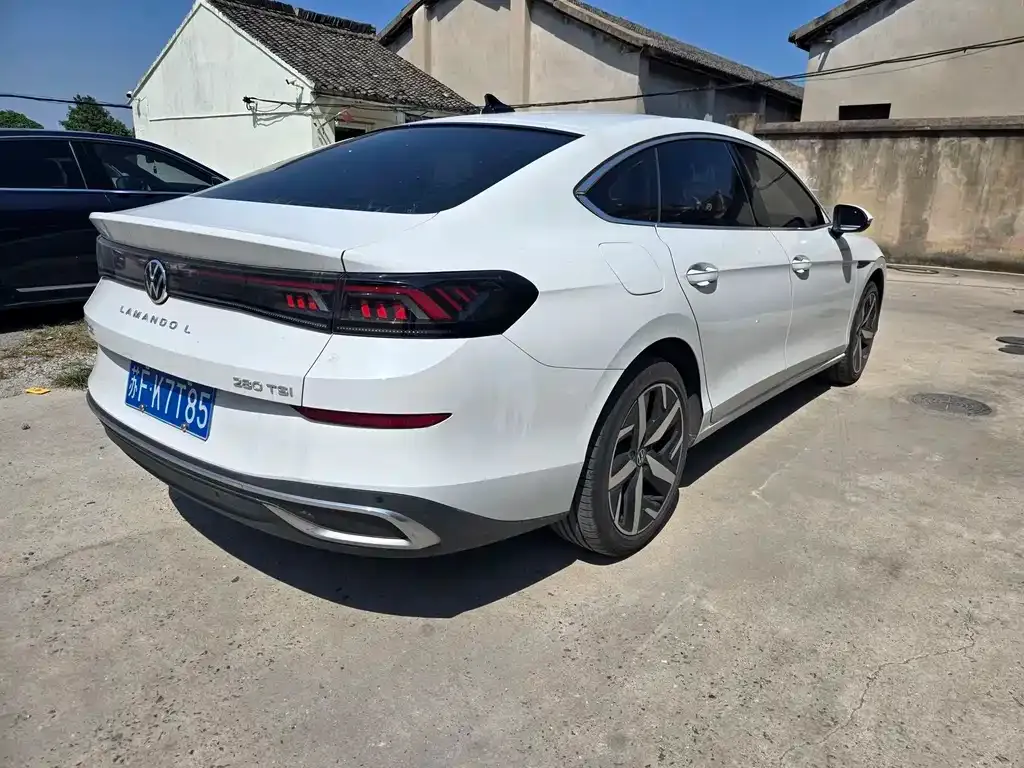 Volkswagen Lamando 2024 из CN, фото 6