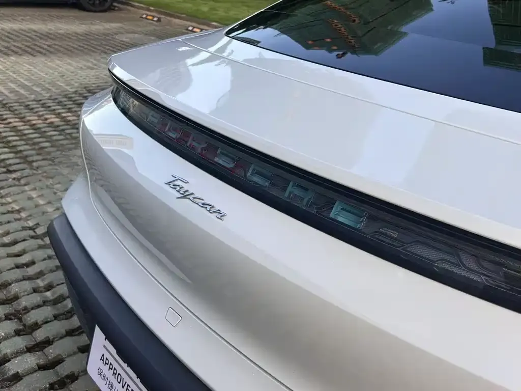 Porsche Taycan 2023 из CN, фото 9