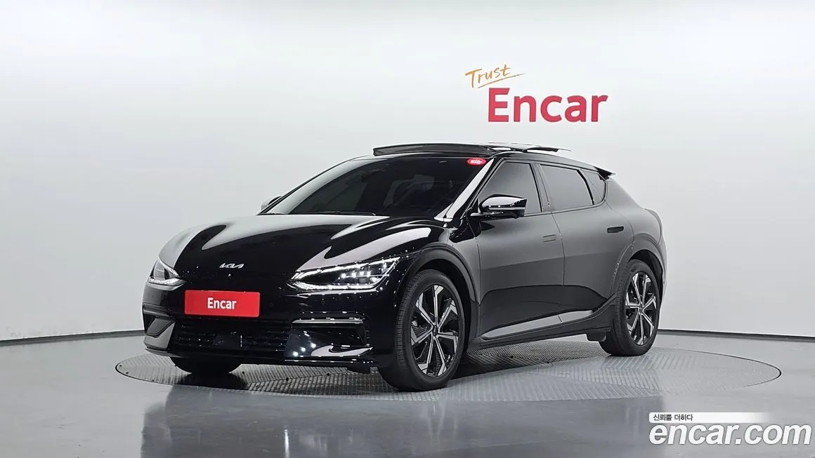 Kia EV6 2023 из KR, фото 1
