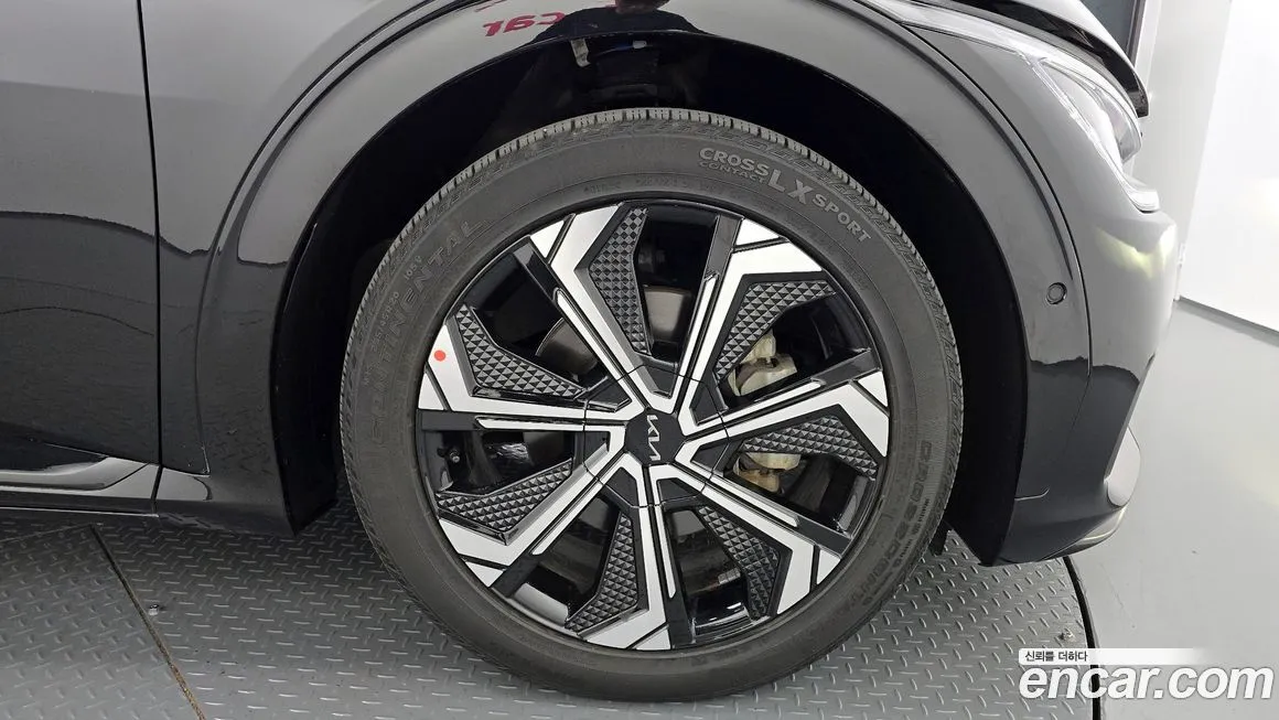 Kia EV6 2023 из KR, фото 5