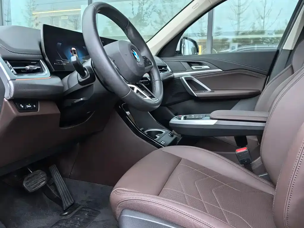 BMW X1 2024 из CN, фото 10