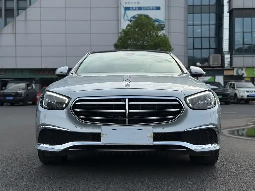 Mercedes-Benz E-Class 2022 из CN, фото 2