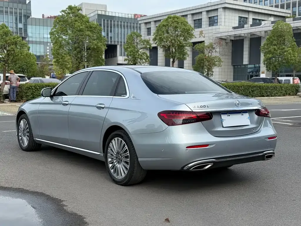 Mercedes-Benz E-Class 2022 из CN, фото 6