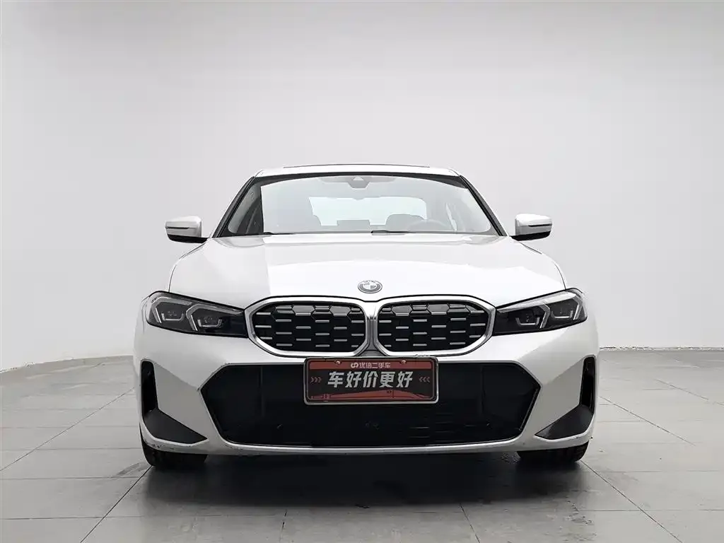 BMW 3 Series 2023 из CN, фото 3