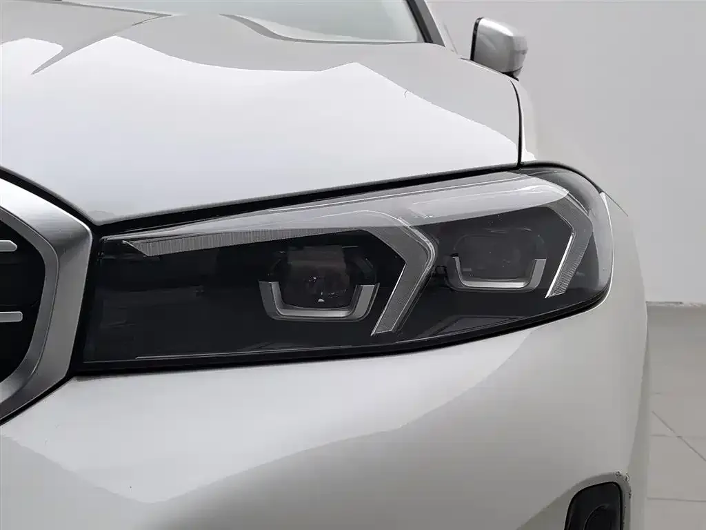 BMW 3 Series 2023 из CN, фото 7
