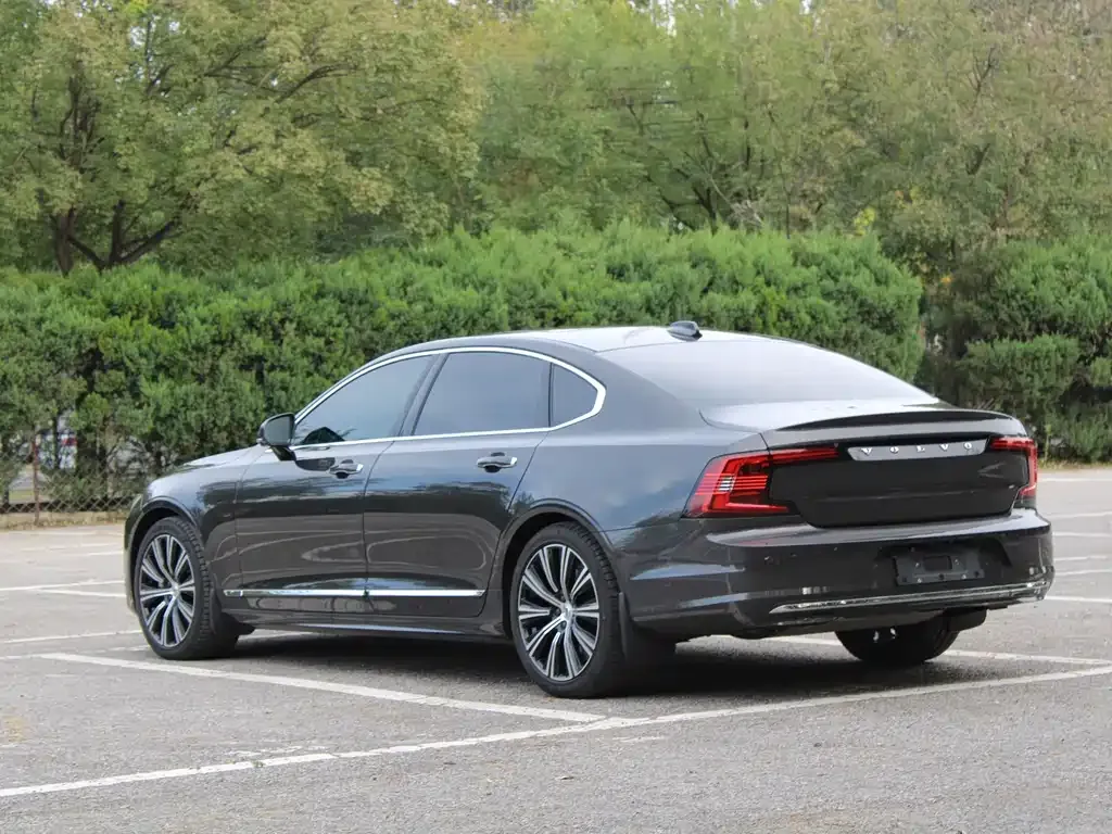 Volvo S90 — фото 7