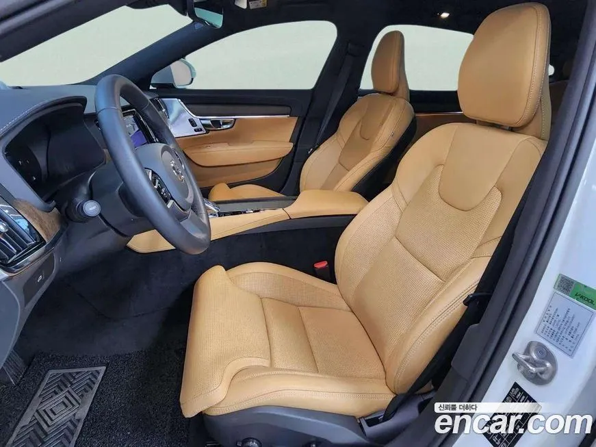 Volvo S90 — фото 10