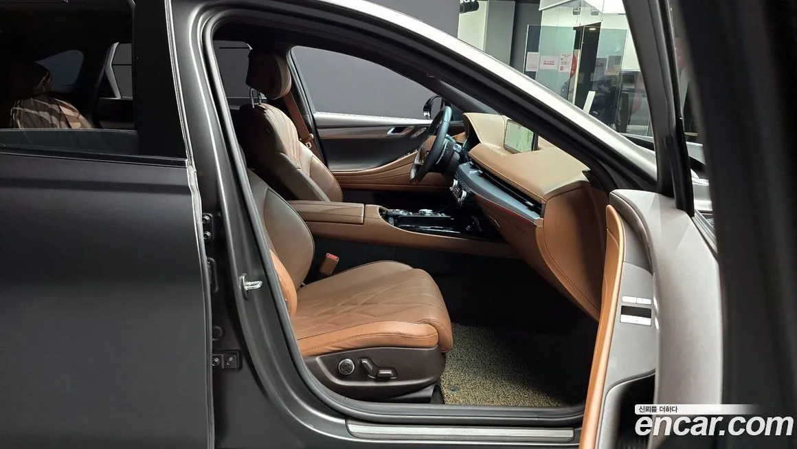Genesis G80 — фото 10