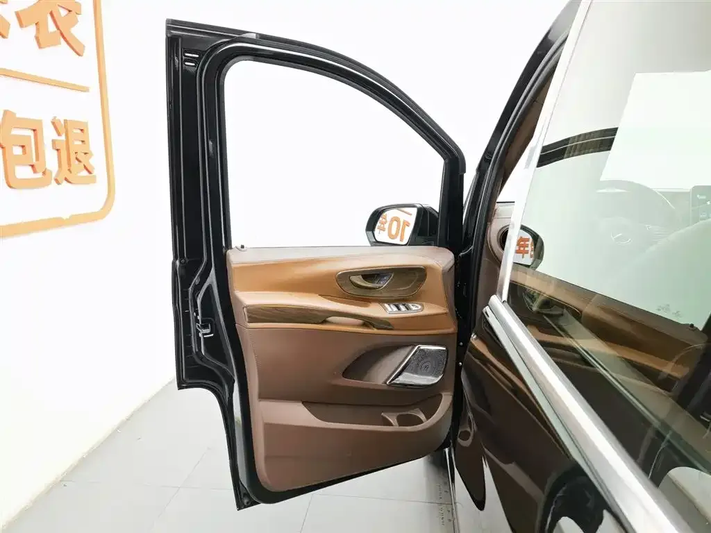 Mercedes-Benz Vito 2021 из CN, фото 8