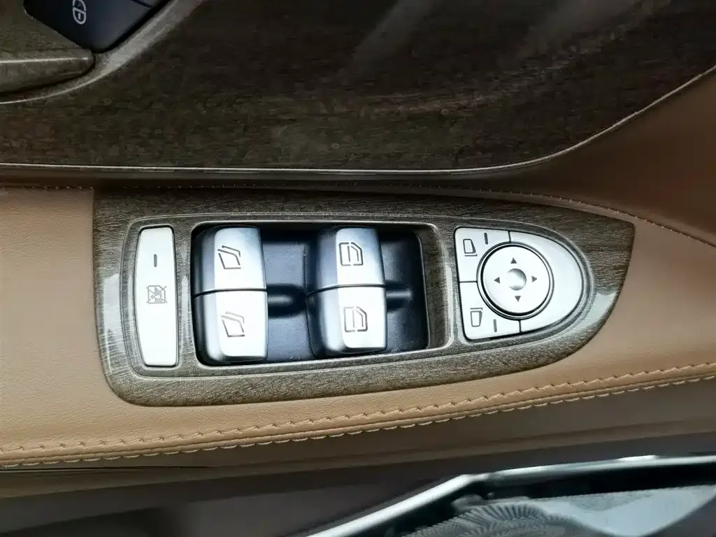 Mercedes-Benz Vito 2021 из CN, фото 9