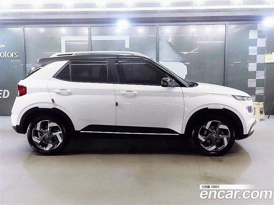 Hyundai Venue — фото 3