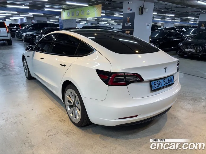 Tesla Model 3 — фото 2
