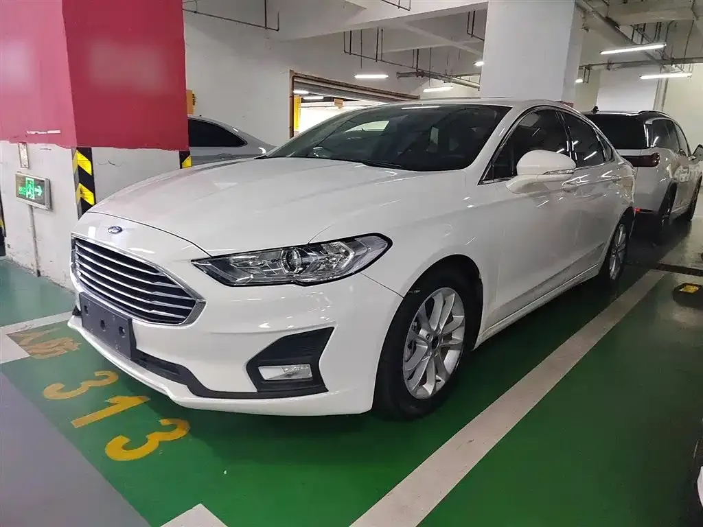 Ford Mondeo 2021 из CN, фото 2