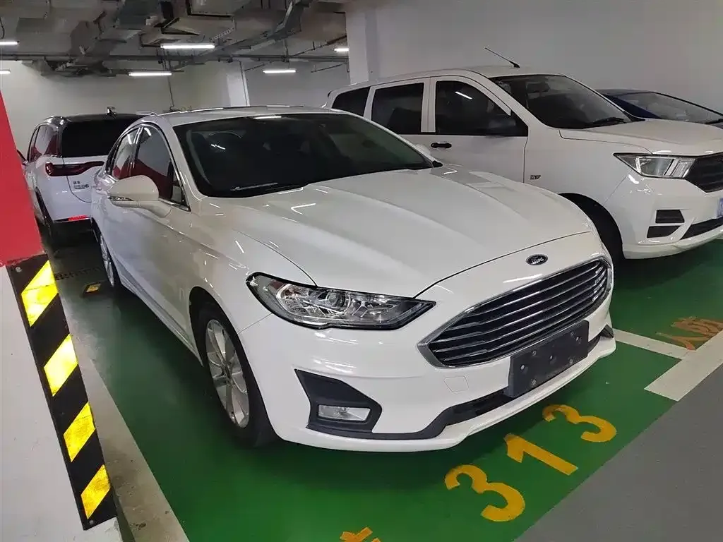 Ford Mondeo 2021 из CN, фото 4