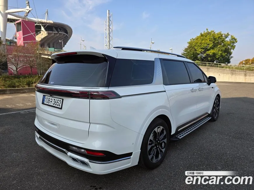 Kia Carnival — фото 2