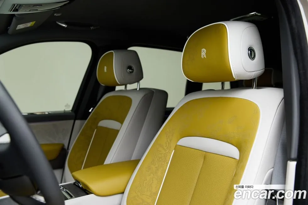 Rolls-Royce Cullinan 2025 из KR, фото 10