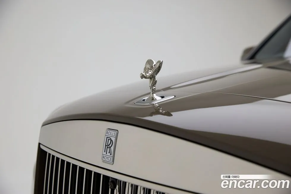 Rolls-Royce Cullinan 2025 из KR, фото 9