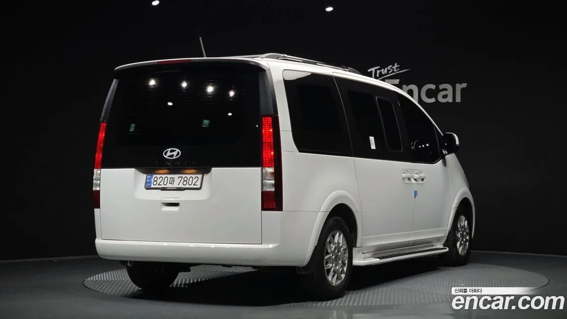 Hyundai Staria 2025 из KR, фото 2